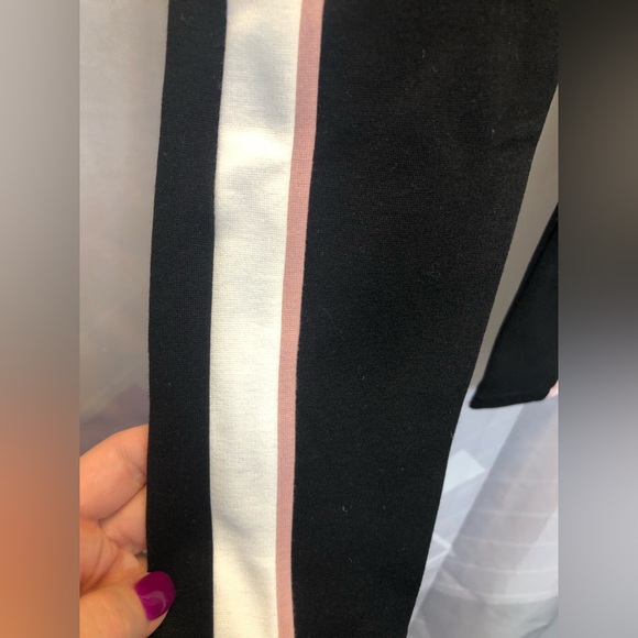 Zara kids black leggings with pink/white stripes, size 9 years (134 cm) - Picture 3 of 14